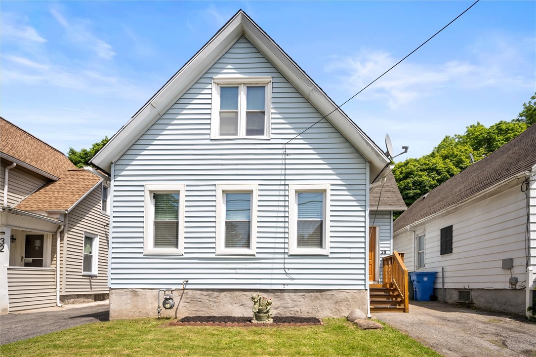 28 Sterling Street Rochester, NY 14606 - Photo 1 of 1