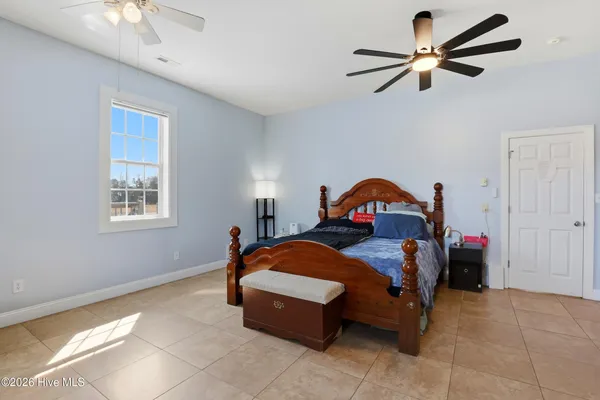 $669,999 | 335 Bull Tail Road, Wallace, NC 28466