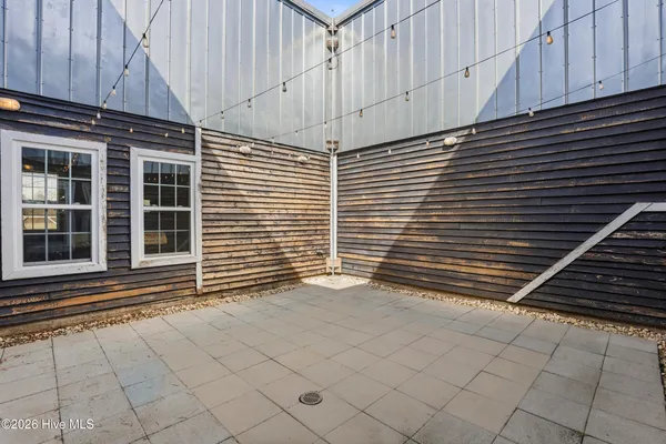 $669,999 | 335 Bull Tail Road, Wallace, NC 28466