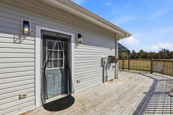 $669,999 | 335 Bull Tail Road, Wallace, NC 28466