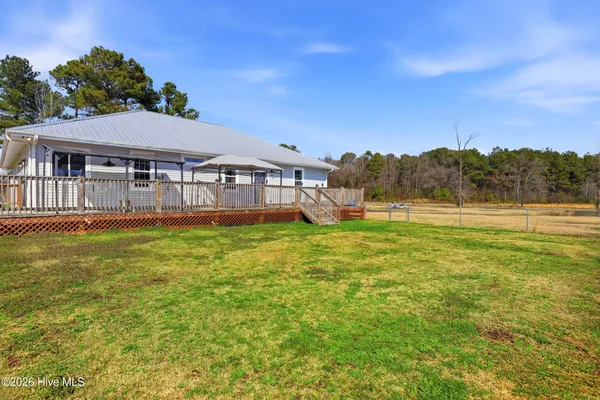 $669,999 | 335 Bull Tail Road, Wallace, NC 28466