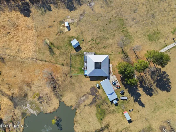 $669,999 | 335 Bull Tail Road, Wallace, NC 28466