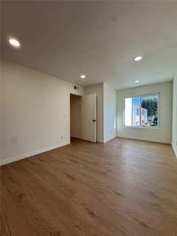 $479,000 | 2511 West Sunflower Avenue, Unit F11, Santa Ana, CA 92704