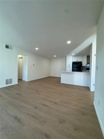 $479,000 | 2511 West Sunflower Avenue, Unit F11, Santa Ana, CA 92704