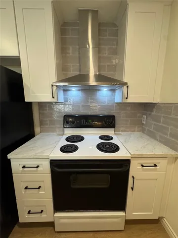 $479,000 | 2511 West Sunflower Avenue, Unit F11, Santa Ana, CA 92704