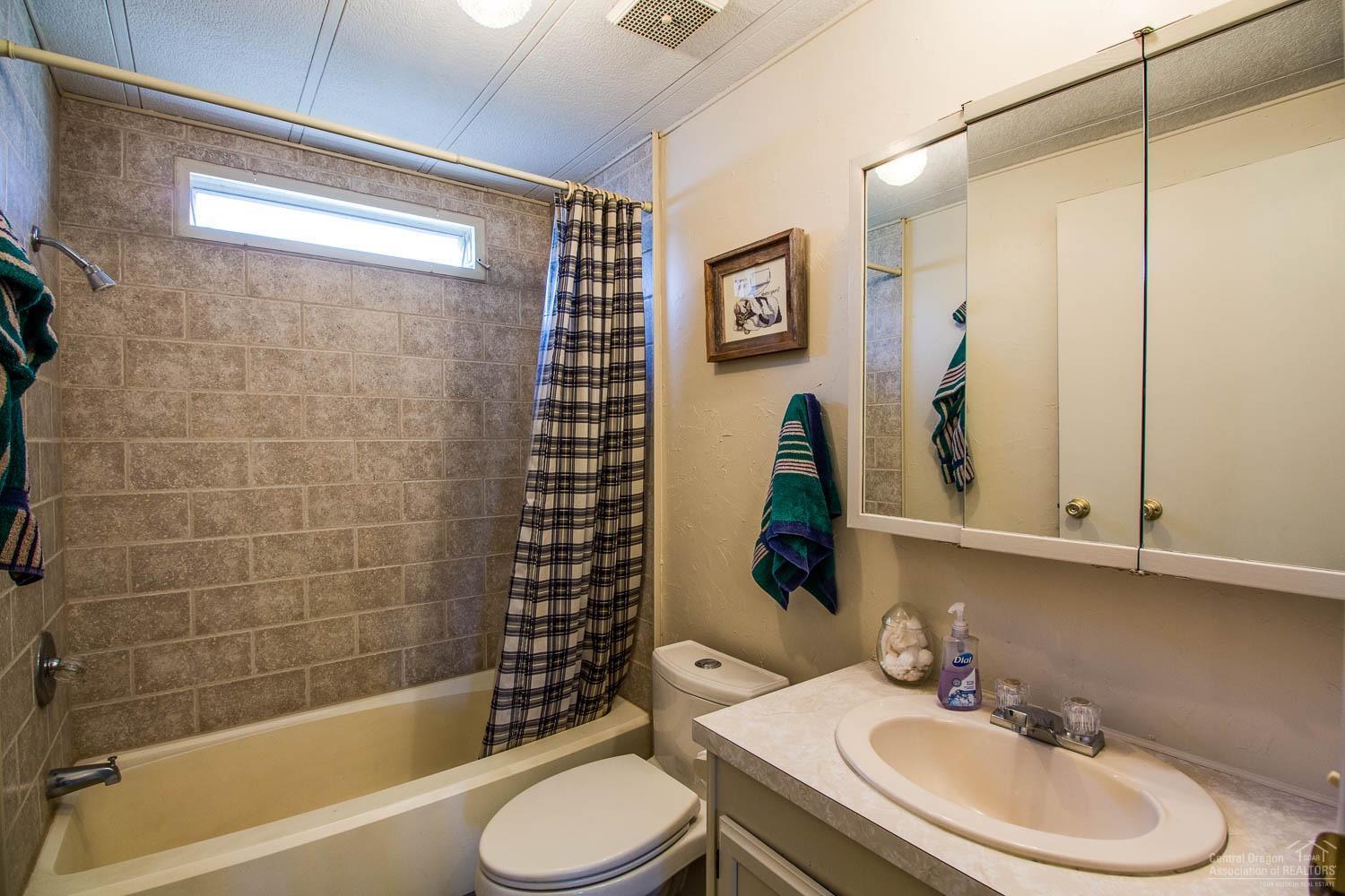 54876 Huntington Road Bend, OR 97707 - Photo 16 of 23 Additional Photo