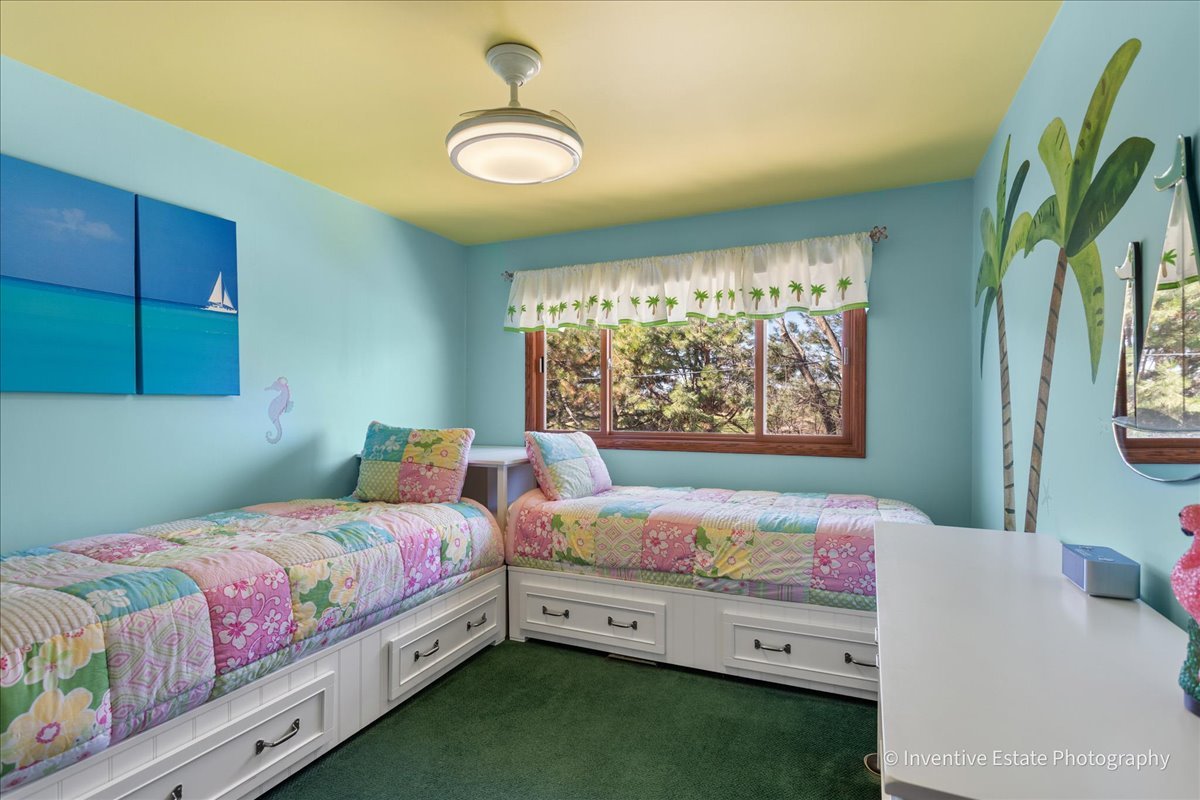 286 Stonegate Road Clarendon Hills, IL 60514 - Photo 15 of 26