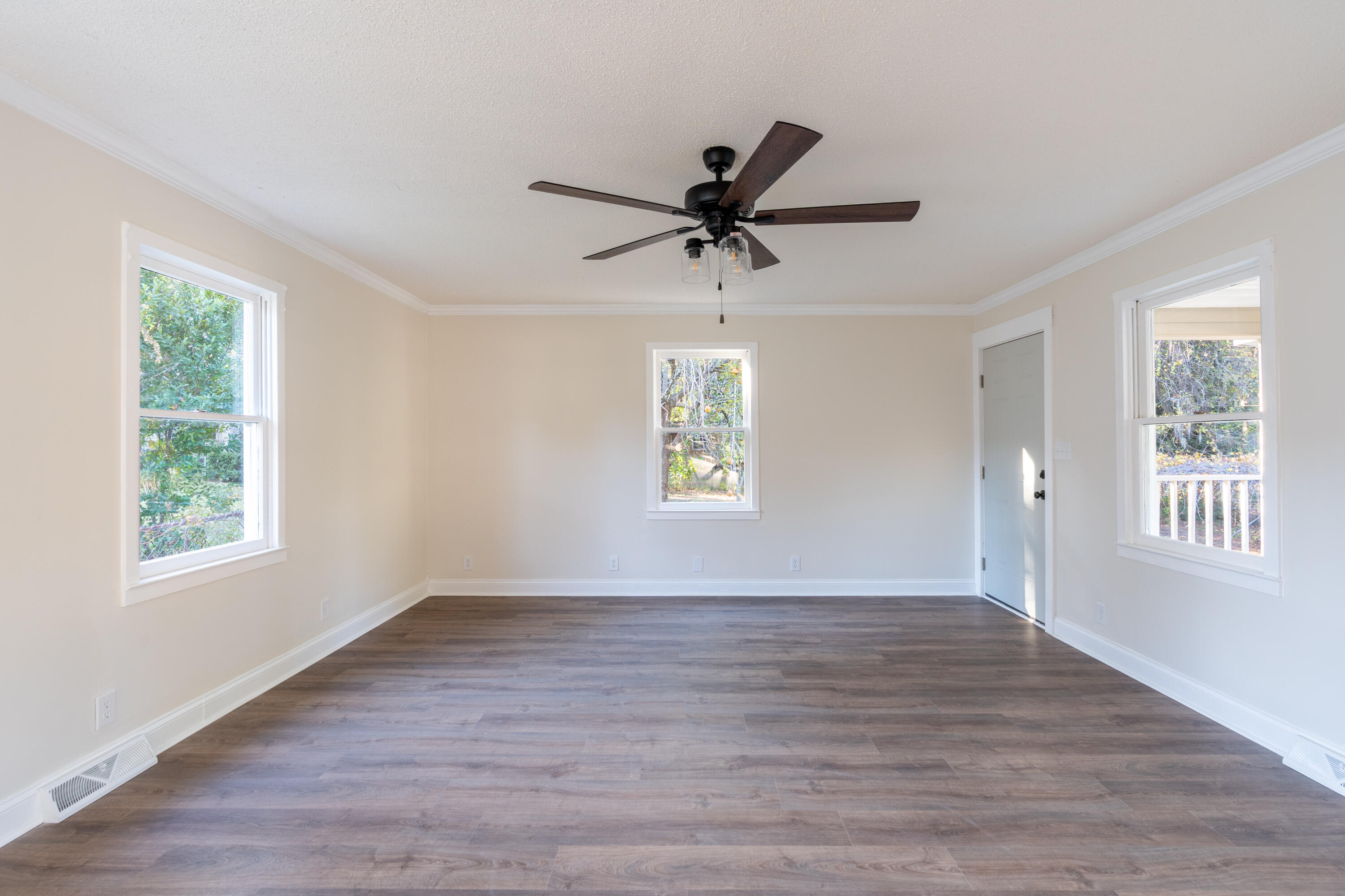 1106 Ruth Landolina Lane Hanahan, SC 29410 - Photo 22 of 44 1106 Ruth Landolina - Backroom-Addition-