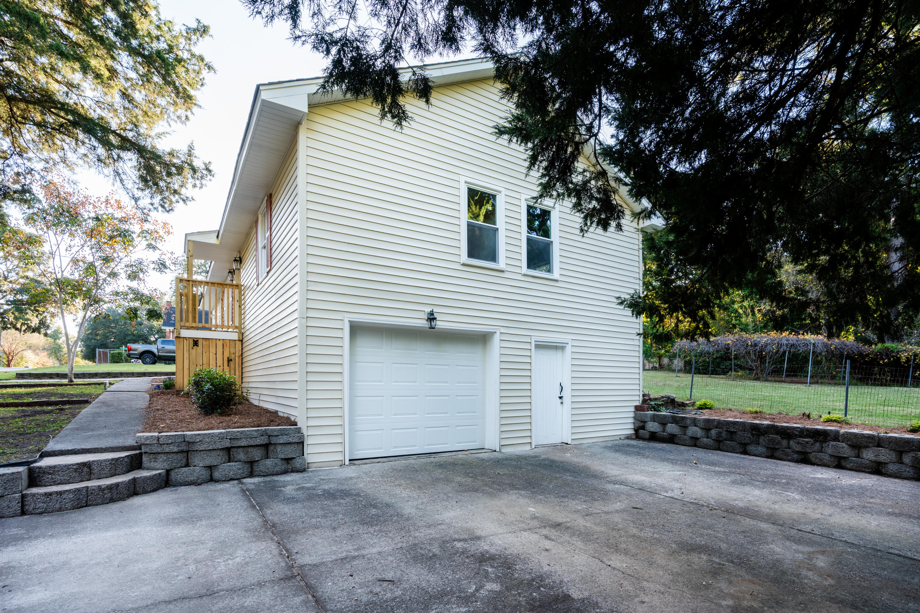 1106 Ruth Landolina Lane Hanahan, SC 29410 - Photo 43 of 44 1106 Ruth Landolina - Exterior Front Yar