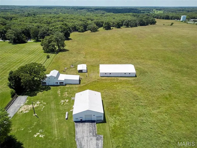 $1,536,150 | 1301 North Highway 47, Warrenton, MO 63383