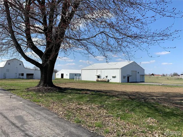$1,536,150 | 1301 North Highway 47, Warrenton, MO 63383