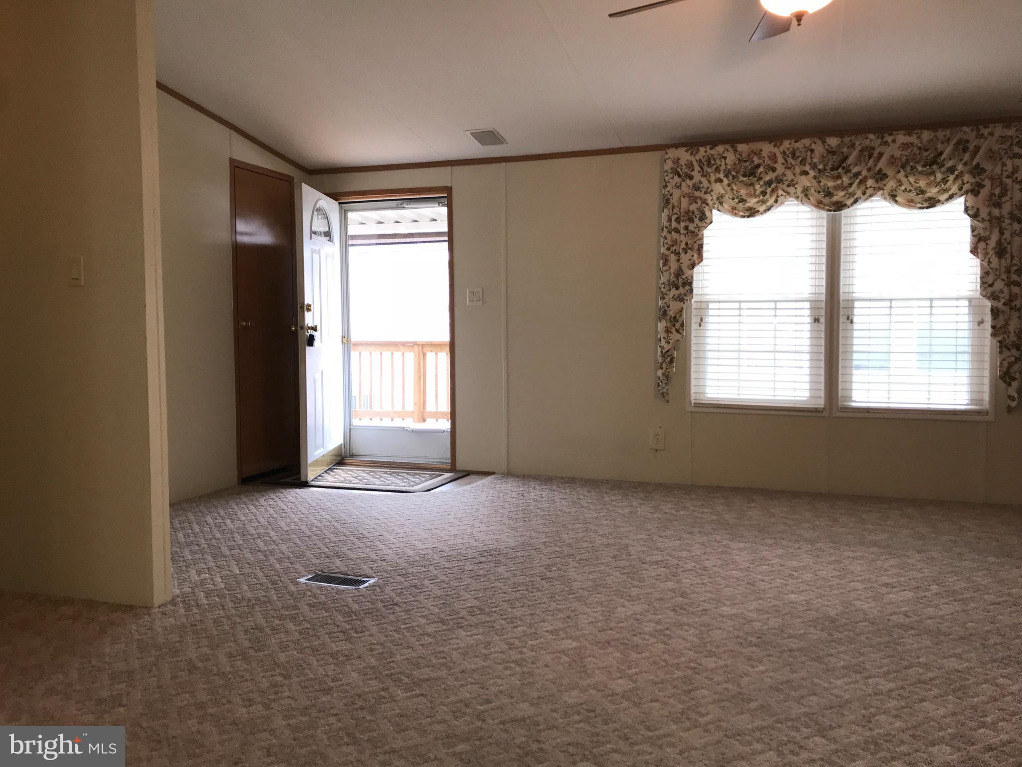 16922 Alcott Road Hagerstown, MD 21740 - Photo 4 of 19 Gallery Image 4