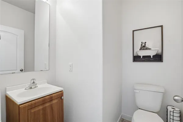 $358,900 | 158 Kennedy Drive, Venus, TX 76084