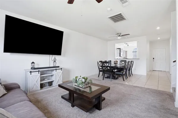 $358,900 | 158 Kennedy Drive, Venus, TX 76084