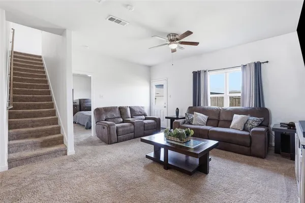 $358,900 | 158 Kennedy Drive, Venus, TX 76084