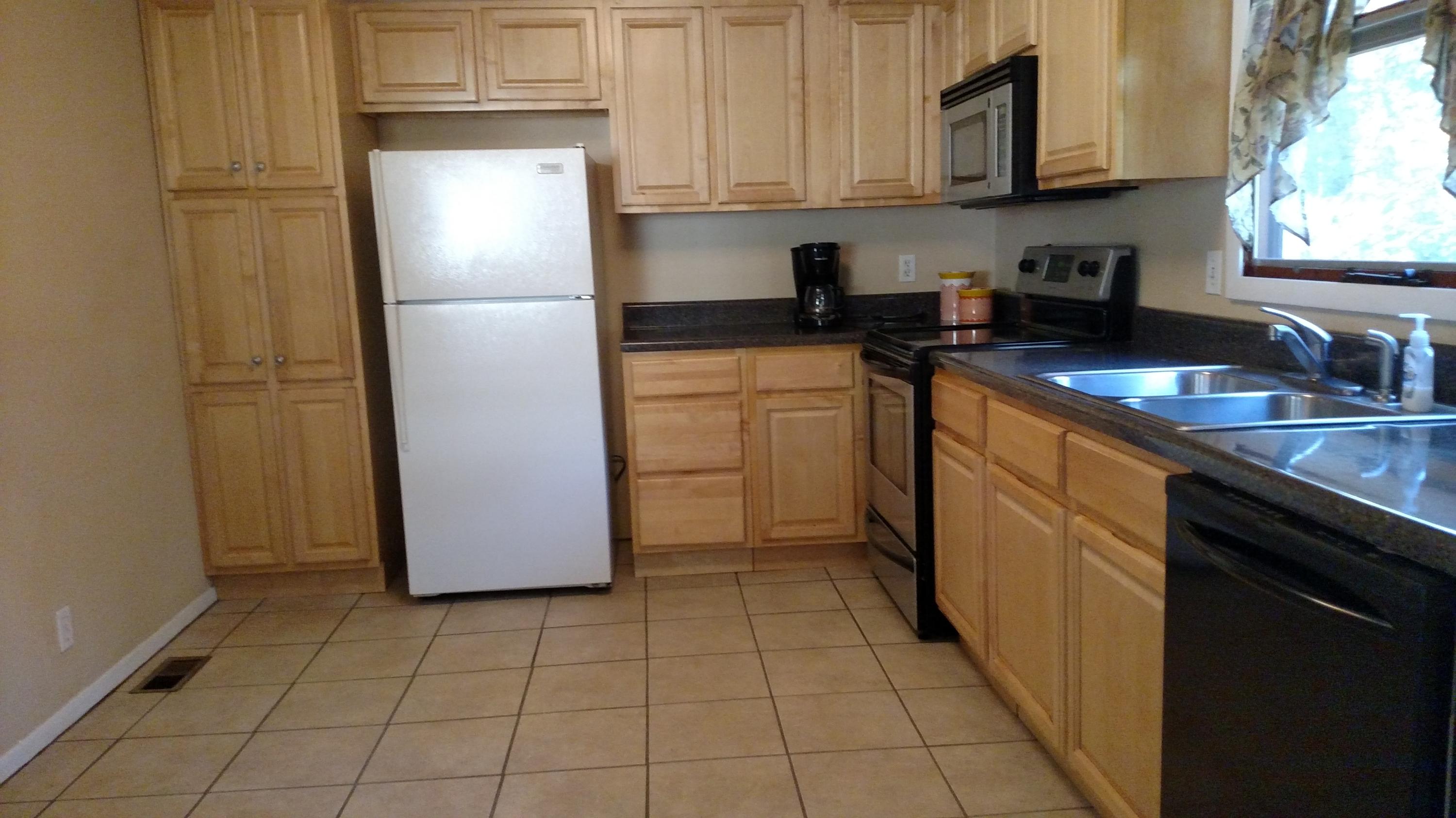 121 Wayside Road Oak Ridge, TN 37830 - Photo 2 of 12 IMG_20161024_113047189