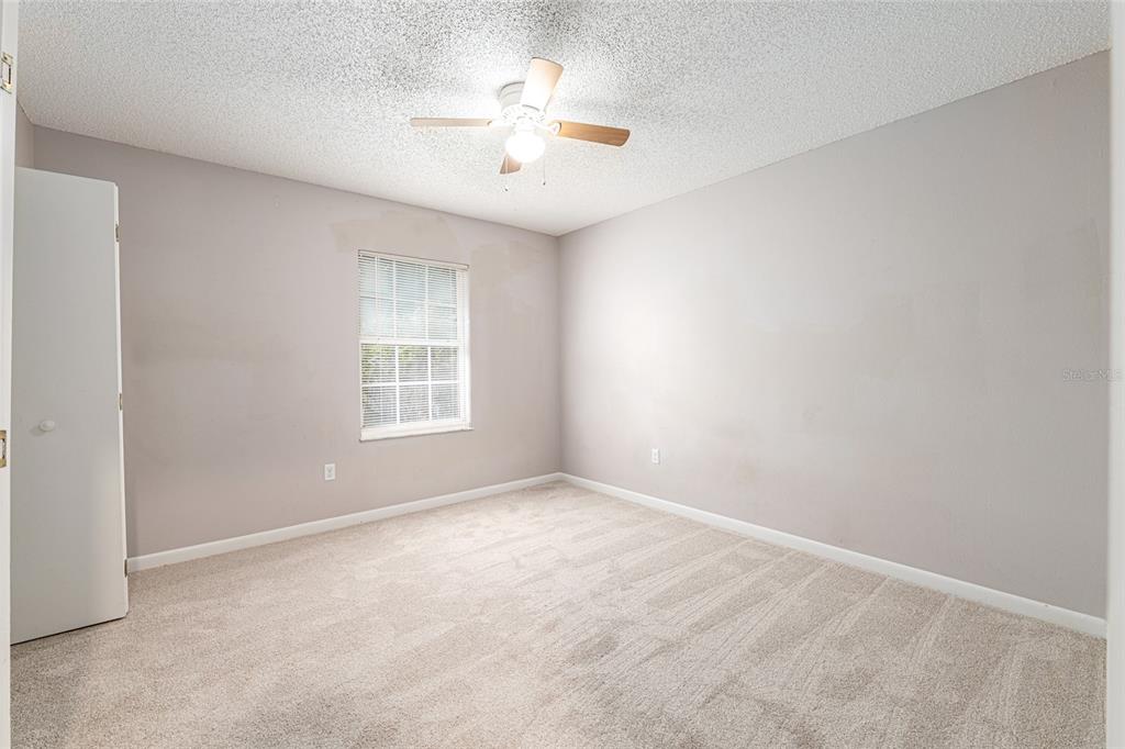 21 Pecan Course Circle Ocala, FL 34472 - Photo 28 of 46 a view of an empty room with a window