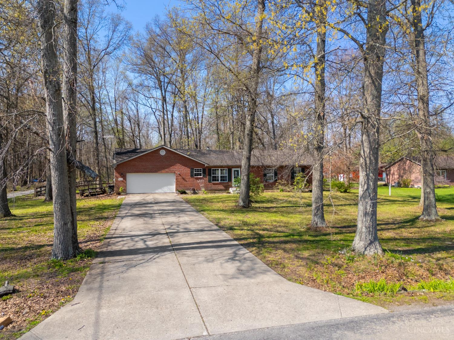 10949 Pleasant Renner Road Goshen, OH 45122 - Photo 1 of 34