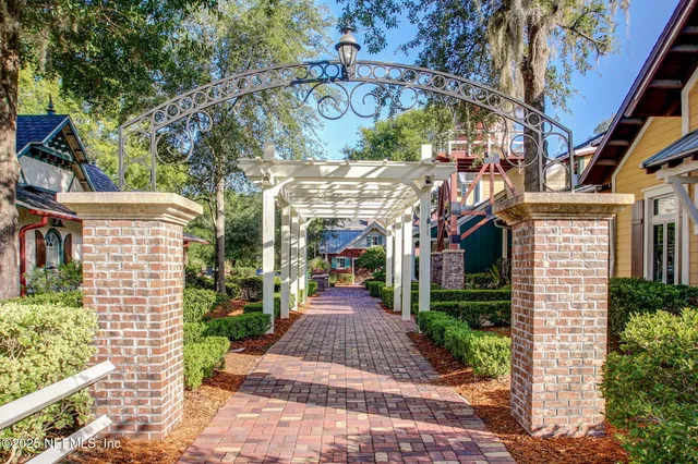 $585,000 | 1372 Eagle Crossing Drive, Orange Park, FL 32065