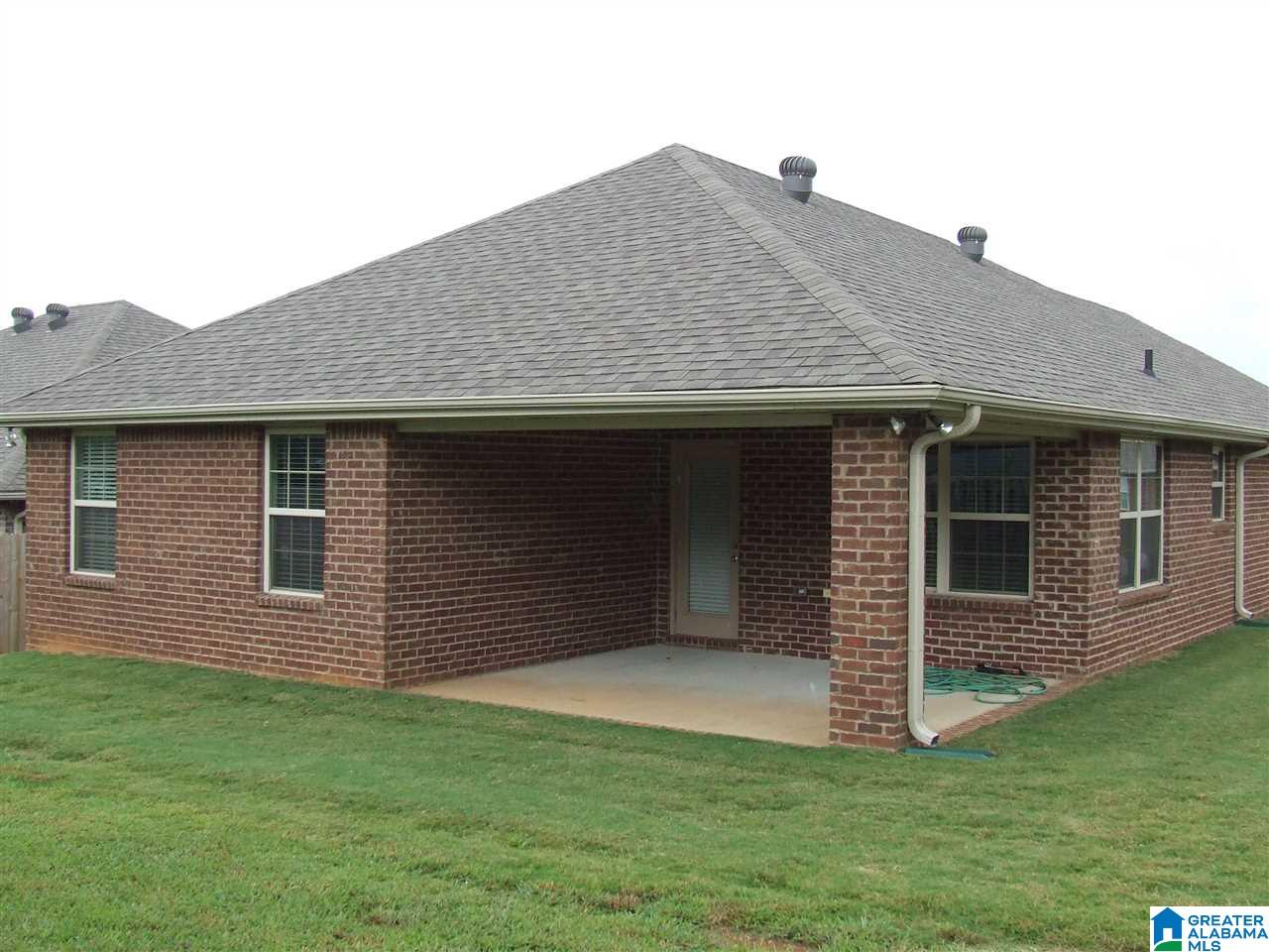 233 Stoney Trail Alabaster, AL 35114 - Photo 4 of 10