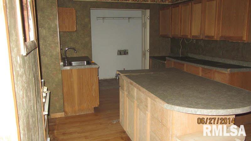 40 Pond Road Vienna, IL 62995 - Photo 5 of 8