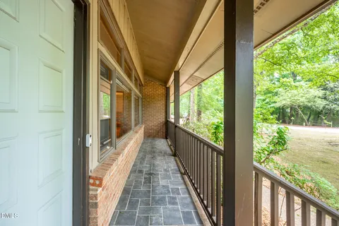 $969,000 | 1020 Burning Tree Drive, Chapel Hill, NC 27517