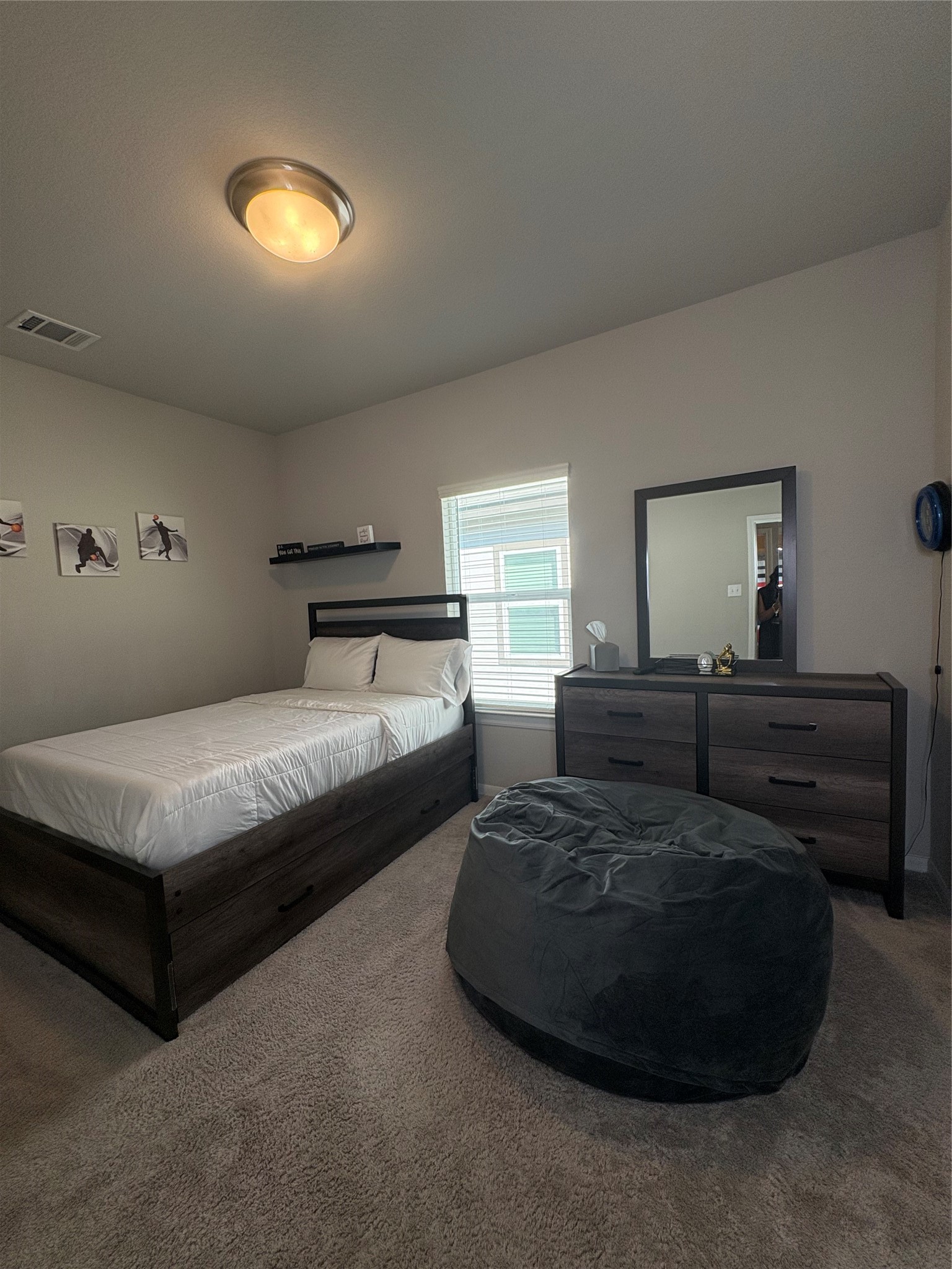 1239 Marvista Lane Rosharon, TX 77583 - Photo 36 of 50 a bedroom with a bed and window