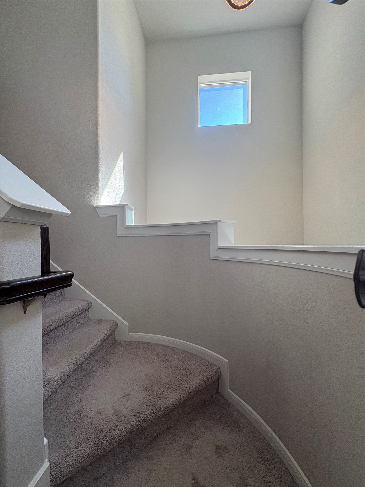 1239 Marvista Lane Rosharon, TX 77583 - Photo 45 of 50 a view of a hallway