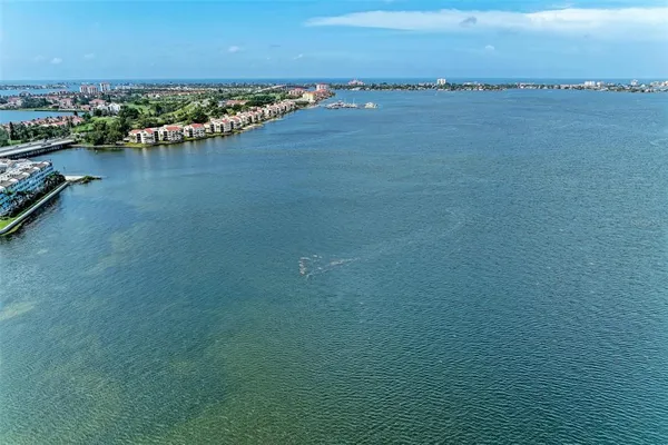 $6,200 | 5153 Isla Key Boulevard South, Unit 408, St. Petersburg, FL 33715