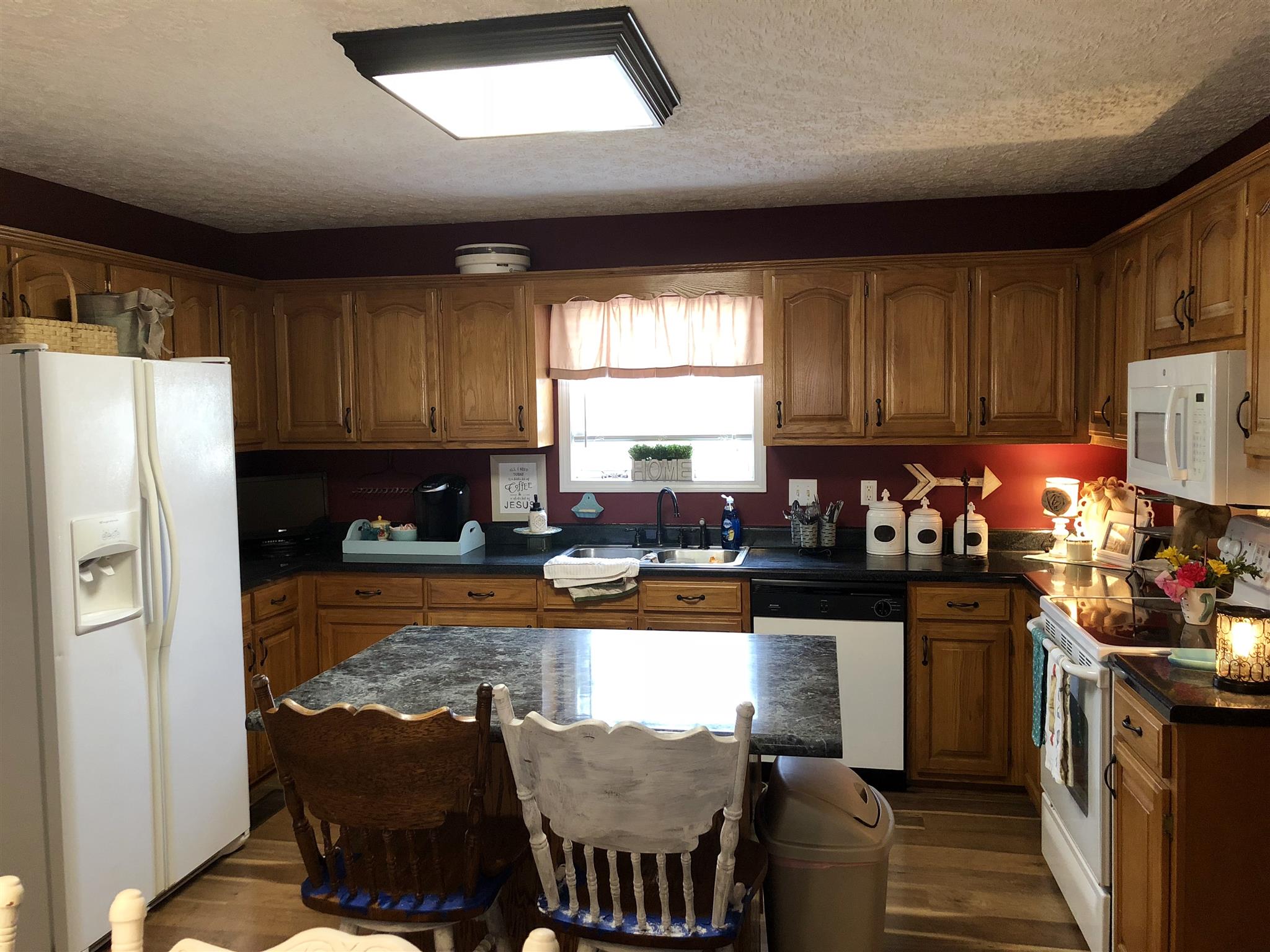 672 Pine Grove Road Smithville, TN 37166 - Photo 4 of 14 Gallery Image 4