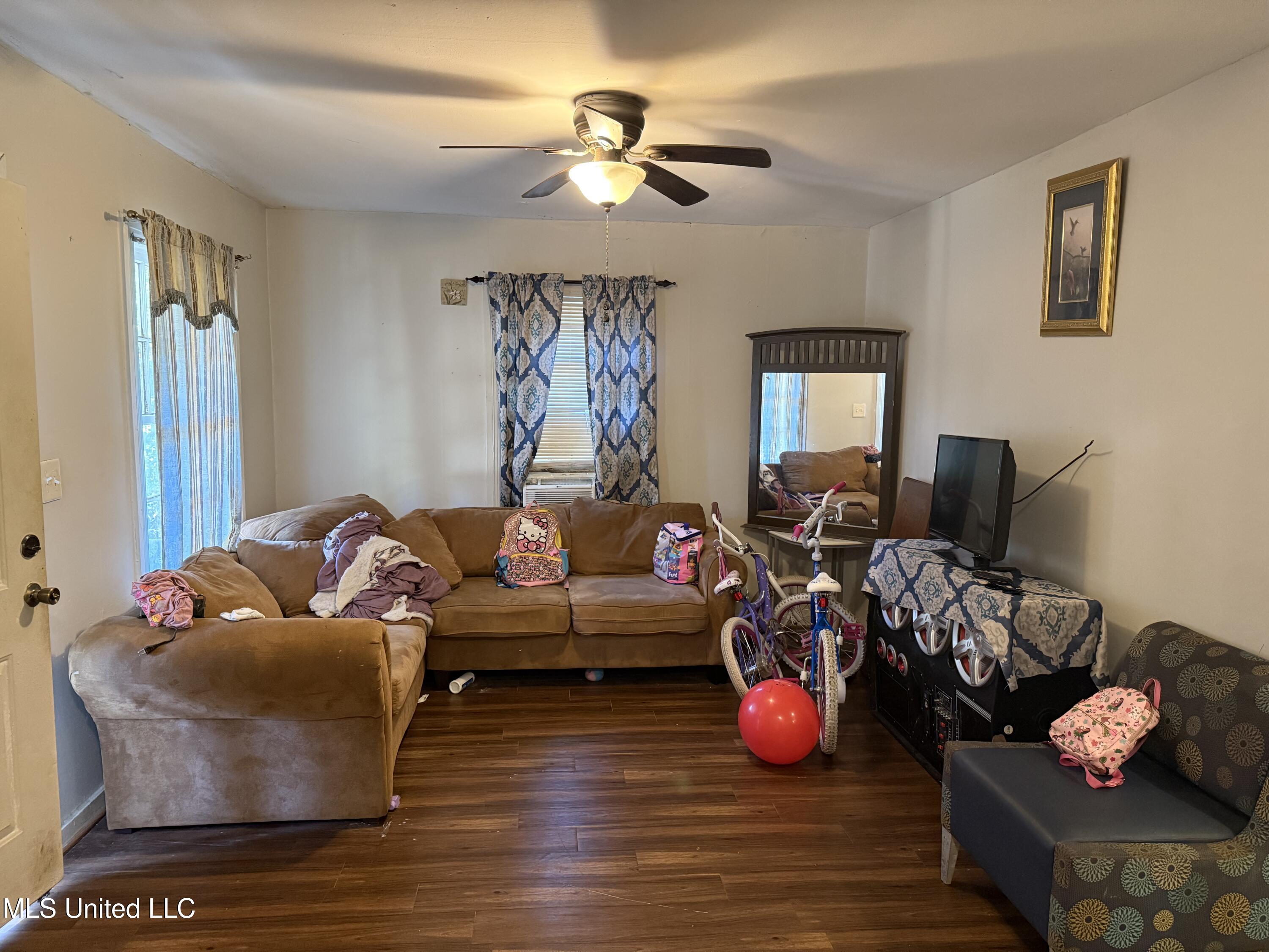 340 Mason Boulevard Jackson, MS 39212 - Photo 2 of 16 IMG_0188