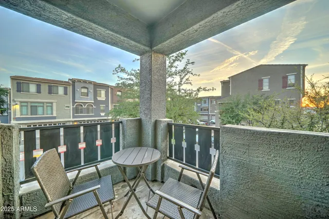 $380,000 | 2402 East 5th Street, Unit 1532, Tempe, AZ 85288