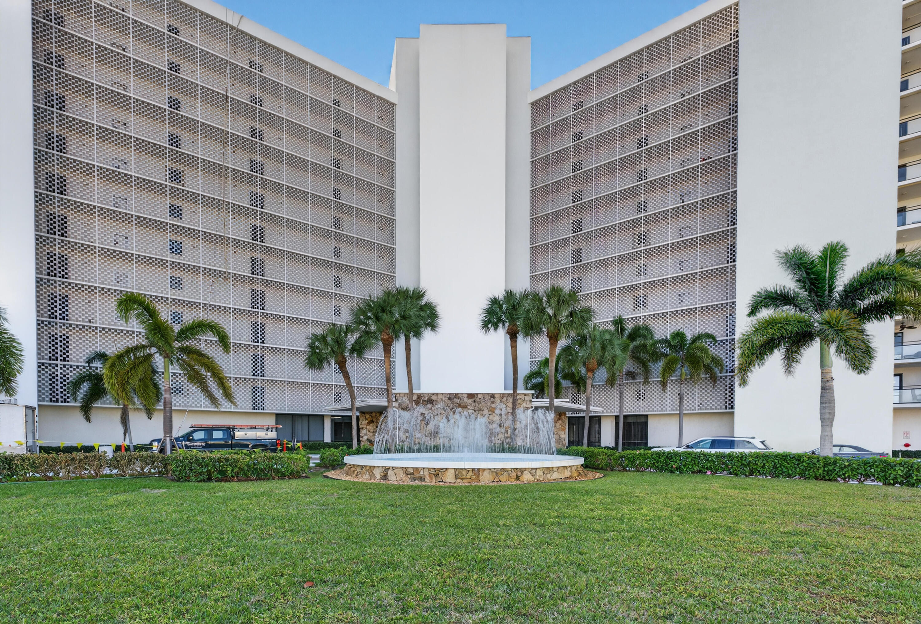 336 Golfview Road, Unit 704 North Palm Beach, FL 33408 - Photo 24 of 24 beyc698de6bdf0981