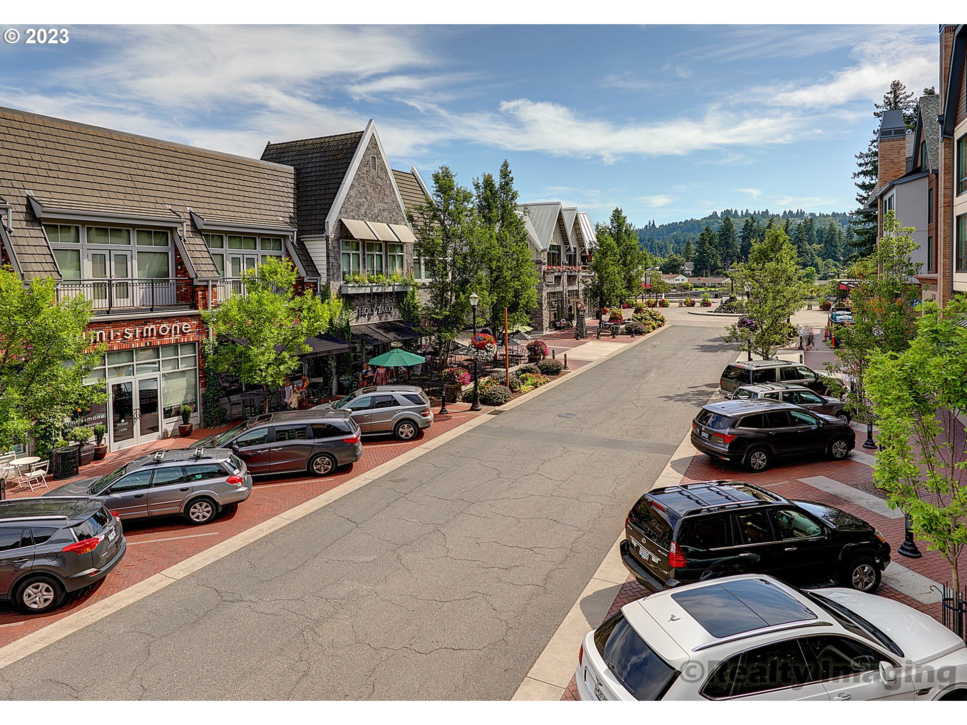 1050 Atwater Road Lake Oswego, OR 97034 - Photo 8 of 16 Gallery Image 8