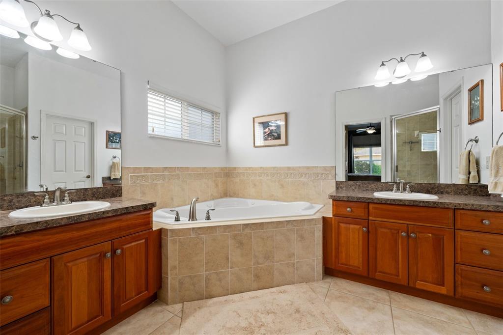 3495 Southwest 73rd Way Gainesville, FL 32608 - Photo 24 of 44