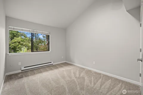 $1,280,000 | 7639 Southeast 29th Street, Mercer Island, WA 98040