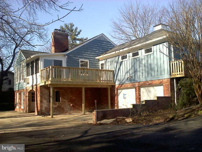 2712 Bel Pre Road Silver Spring, MD 20906 - Photo 28 of 30 Exterior (Rear)