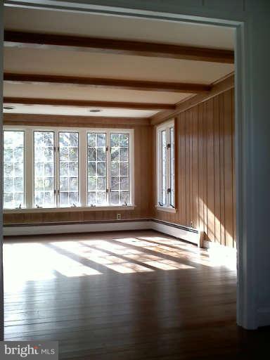 2712 Bel Pre Road Silver Spring, MD 20906 - Photo 4 of 30 Living Room