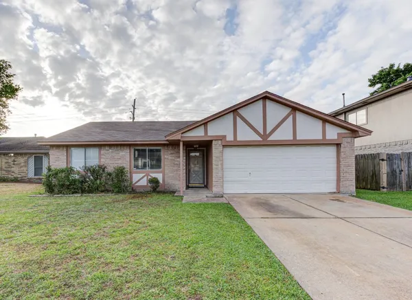$1,750 | 20135 Telegraph Square Lane, Katy, TX 77449