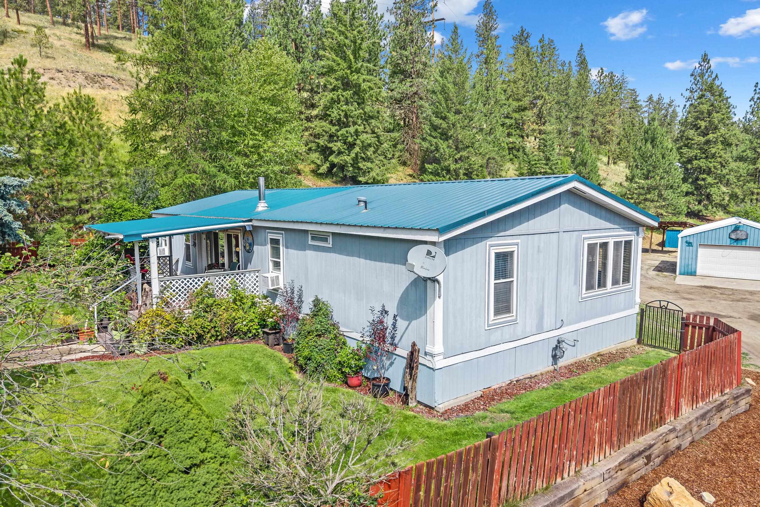 730 Townsend-Sackman Road Colville, WA 99114 - Photo 3 of 30