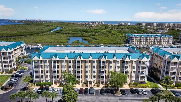 $350,000 | 4628 Harbour Village Boulevard, Unit 2206, Ponce Inlet, FL 32127