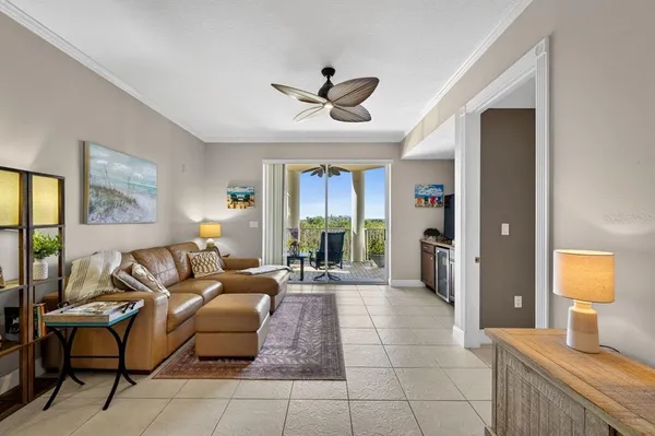 $350,000 | 4628 Harbour Village Boulevard, Unit 2206, Ponce Inlet, FL 32127