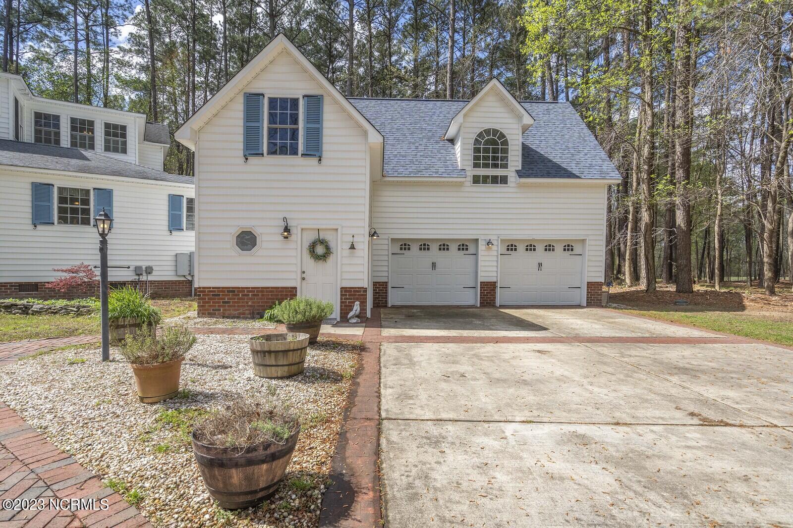 101 Rappahannock Drive Chocowinity, NC 27817 - Photo 9 of 193 09_DSC03041_mls
