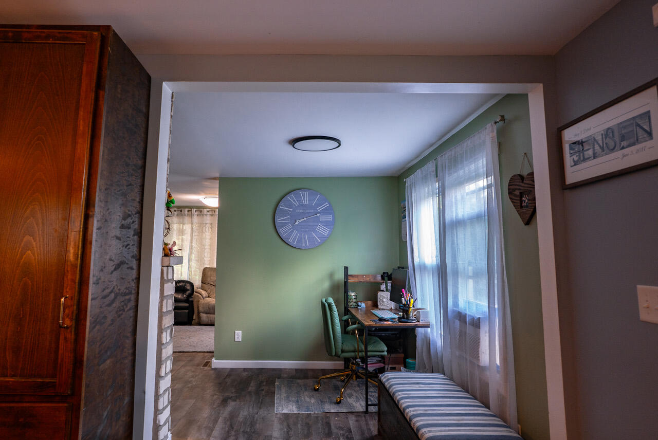 6033 North Stiles Road Ludington, MI 49431 - Photo 10 of 18 DSC02720