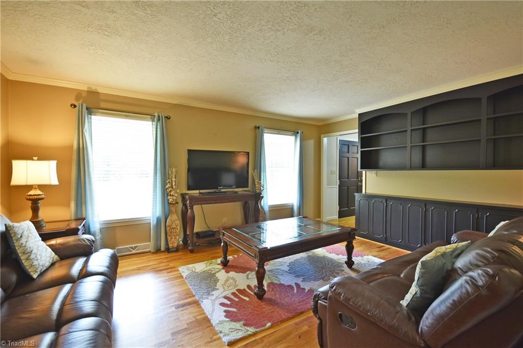 278 Random Road Mocksville, NC 27028 - Photo 4 of 29 Gallery Image 4