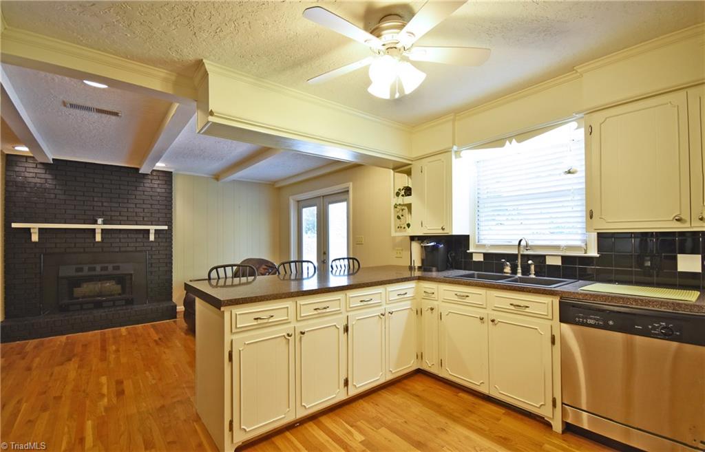 278 Random Road Mocksville, NC 27028 - Photo 7 of 29 Gallery Image 7