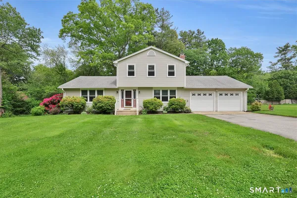 $450,000 | 8 Cheryl Avenue, Killingly, CT 06241