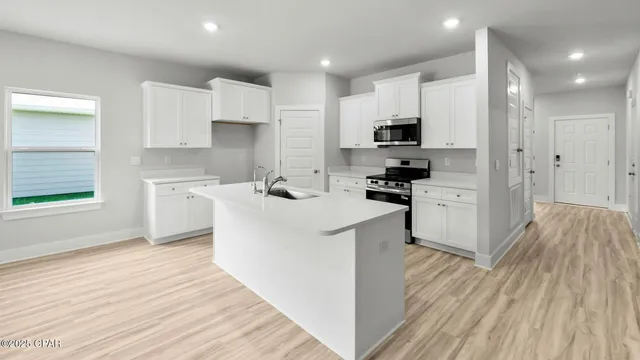 $409,900 | 5164 Porter Way, Panama City, FL 32404