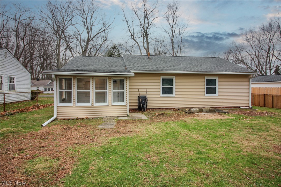 1961 Aberdeen Road Madison, OH 44057 - Photo 16 of 19