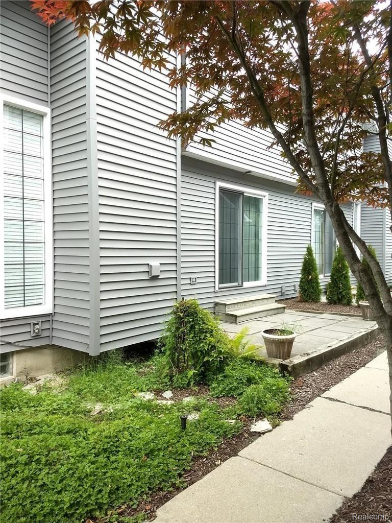 639 South Crooks Road, Unit 6 Clawson, MI 48017 - Photo 16 of 16 Crooks15.jpg